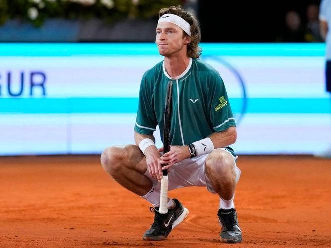 级的一个范 级的一个范